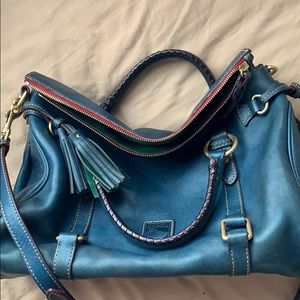 DOONEY BOURKE BLUE TEAL LEATHER PURSE